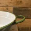 www.queensbrocanteboutique.nl webwinkel brocante vintage curiosa emaille keukenemaille groen teiltje