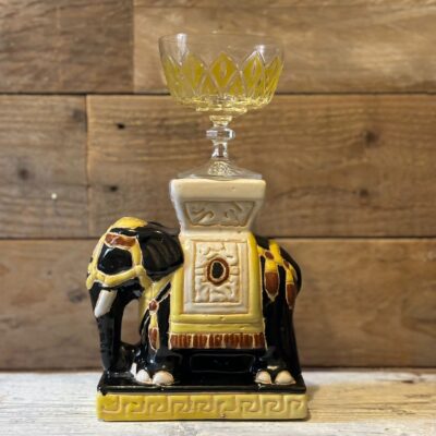 www.queensbrocanteboutique.nl webwinkel brocante vintage curiosa olifante plantentafeltje