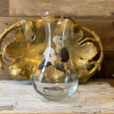 www.queensbrocsnteboutique.nl webwinkel brocante vintage curiosa vaas gebloemd aardondskelk glas