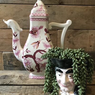 www.queensbrocanteboutique.nl brocante vintage theepot koffiepot