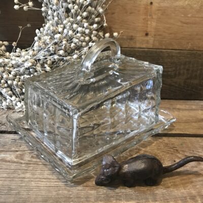 www.queensbrocanteboutique.nl brocante vintage webshop kaasstolp glas