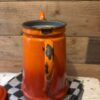 www.queensqsbrocanteboutique.nl webwinkel brocante vintage curiosa emaille keukenemaille oranje rood koffiepot