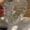 www.queensbrocanteboutique.nl webwinkel brocante vintage curiosa kandelaar glas kristal