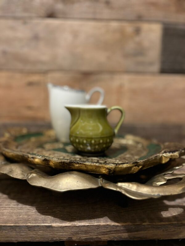 www.queensbrocanteboutique.nl vintage brocante melkkannetje kan servies webwinkel